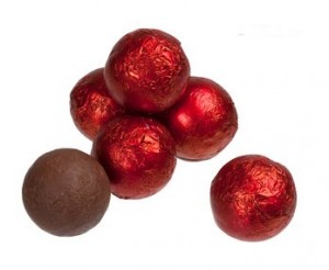 Milk Chocolate Red Balls (Kinnerton) 3kg